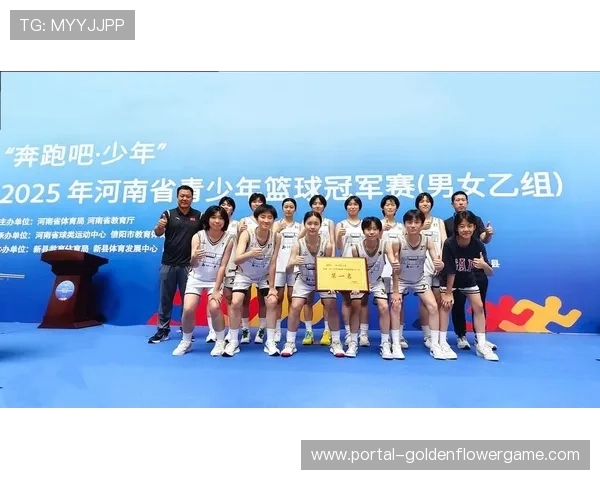 富源八中女篮队员:平衡学业与训练,三分绝杀时刻倍感荣耀 富源八中女篮队员:平衡学业与训练,三分绝杀时刻倍感荣耀